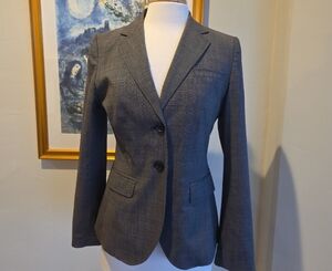 Banana Republic Women's Gray Suit Jacket